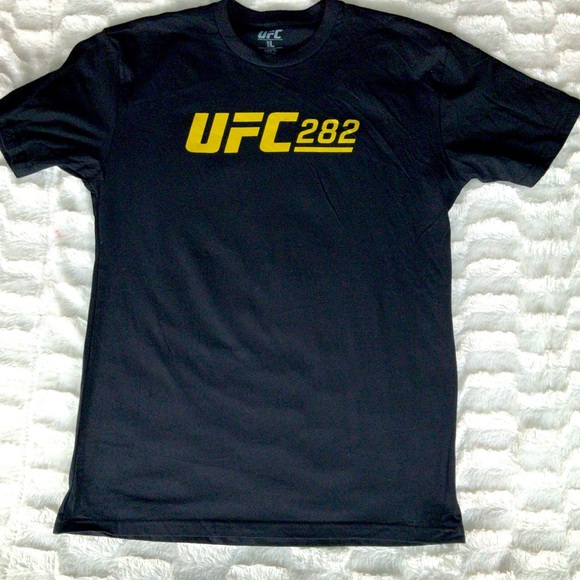 UFC 282 Men’s Black Size Large Double Sided Graphic Short Sleeve T Shirt - Picture 3 of 9